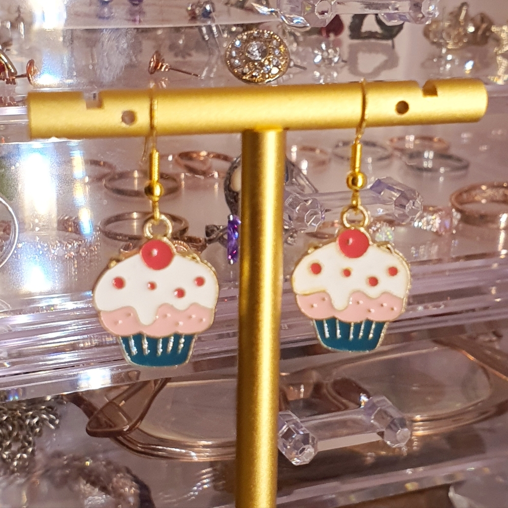 Cupcakes Enamel Gold Metal Earings